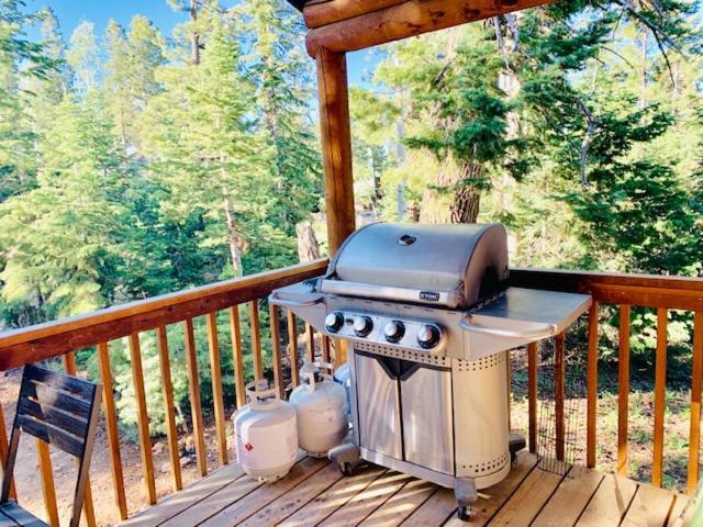 Adventure Awaits 3King Bed,2Bath Log Cabin In Heart Of Duck Creek Village! Luaran gambar